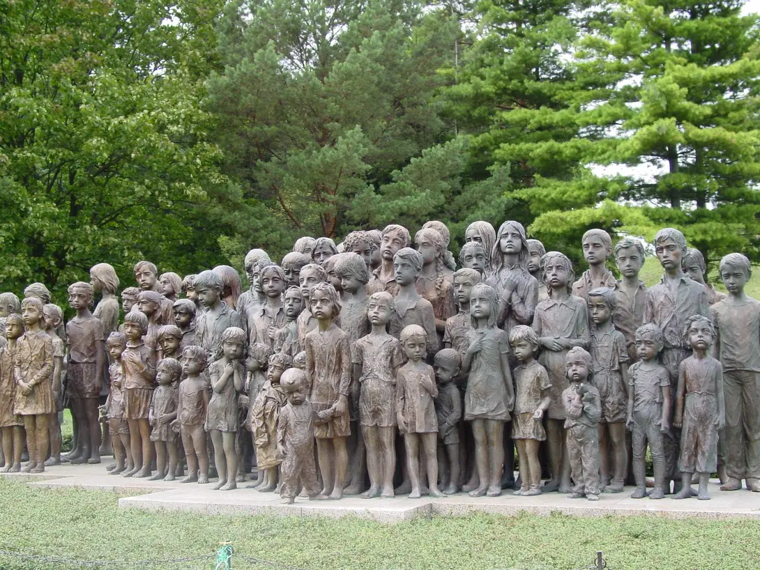 Λίντιτσε - Το Μνημείο των παιδιών, θυμάτων του πολέμου