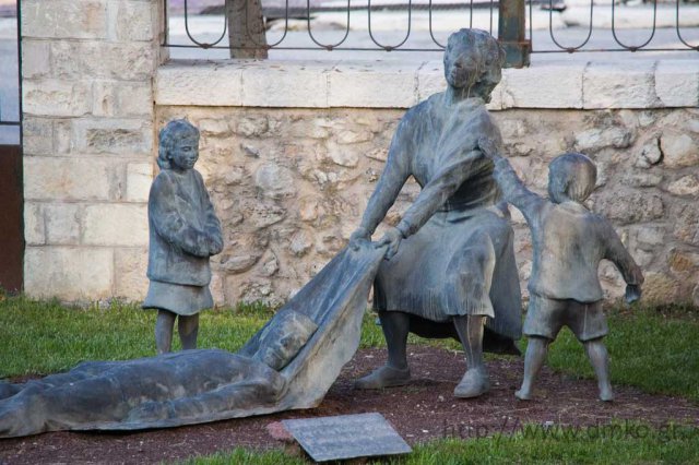 The composition titled “NO MORE WARS,” by sculptor Nikos Dimopoulos